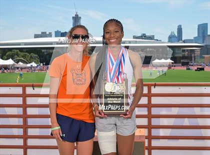 Thumbnail 2 in UIL 5A Track and Field State Finals (Awards) photogallery.