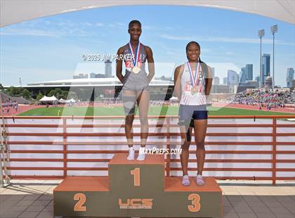 Thumbnail 2 in UIL 5A Track and Field State Finals (Awards) photogallery.