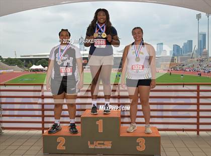 Thumbnail 1 in UIL 5A Track and Field State Finals (Awards) photogallery.