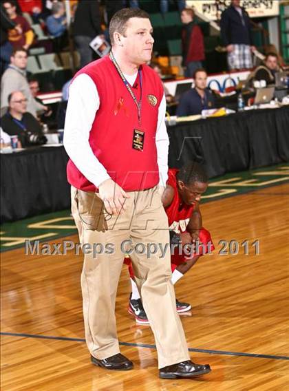 Thumbnail 3 in Mt. Vernon vs. Half Hollow Hills West (NYSPHSAA Class AA Semifinal) photogallery.