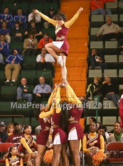 Thumbnail 3 in Mt. Vernon vs. Half Hollow Hills West (NYSPHSAA Class AA Semifinal) photogallery.