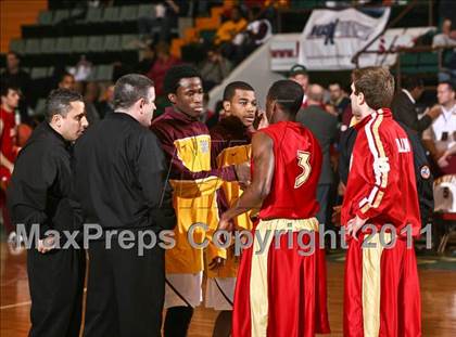 Thumbnail 1 in Mt. Vernon vs. Half Hollow Hills West (NYSPHSAA Class AA Semifinal) photogallery.