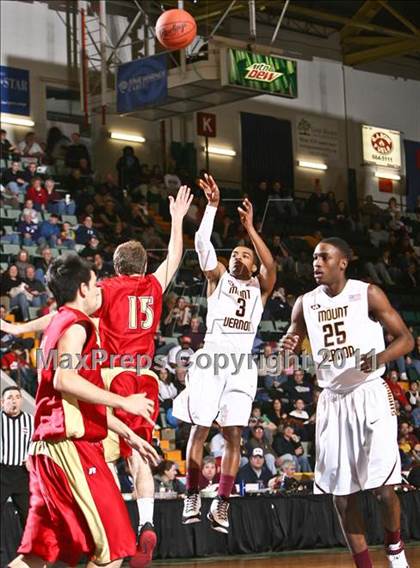 Thumbnail 2 in Mt. Vernon vs. Half Hollow Hills West (NYSPHSAA Class AA Semifinal) photogallery.