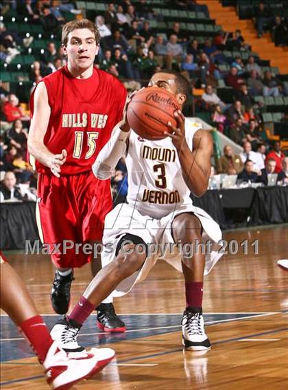 Thumbnail 3 in Mt. Vernon vs. Half Hollow Hills West (NYSPHSAA Class AA Semifinal) photogallery.