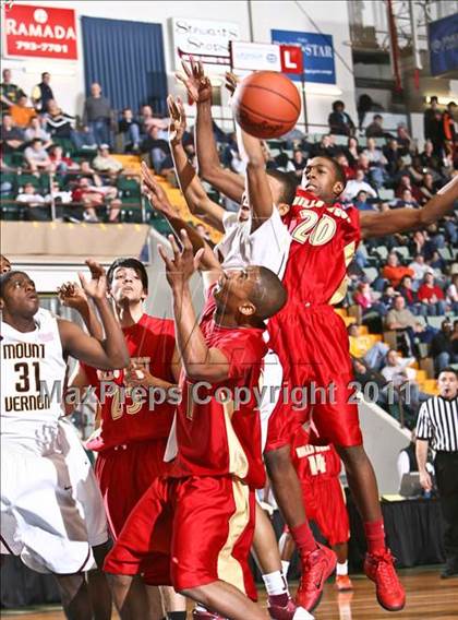 Thumbnail 2 in Mt. Vernon vs. Half Hollow Hills West (NYSPHSAA Class AA Semifinal) photogallery.