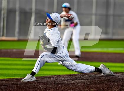 Thumbnail 2 in Pomona @ Diamond Ranch photogallery.