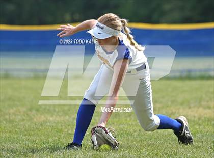 Thumbnail 3 in Mercy vs. Haddam-Killingworth (CIAC Class M Quarterfinal) photogallery.
