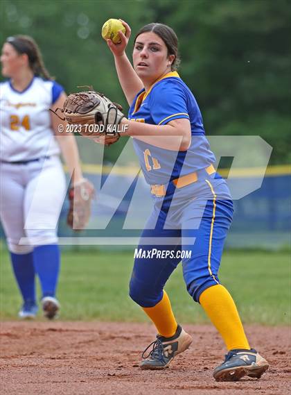 Thumbnail 2 in Mercy vs. Haddam-Killingworth (CIAC Class M Quarterfinal) photogallery.