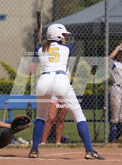 Thumbnail 3 in Mercy vs. Haddam-Killingworth (CIAC Class M Quarterfinal) photogallery.