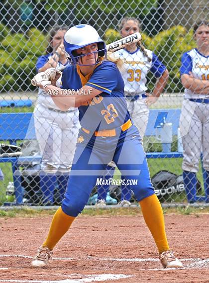 Thumbnail 3 in Mercy vs. Haddam-Killingworth (CIAC Class M Quarterfinal) photogallery.