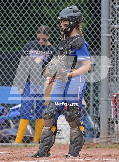 Thumbnail 2 in Mercy vs. Haddam-Killingworth (CIAC Class M Quarterfinal) photogallery.