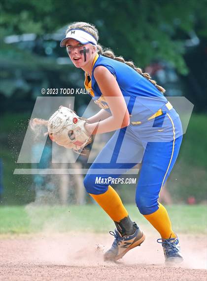 Thumbnail 3 in Mercy vs. Haddam-Killingworth (CIAC Class M Quarterfinal) photogallery.