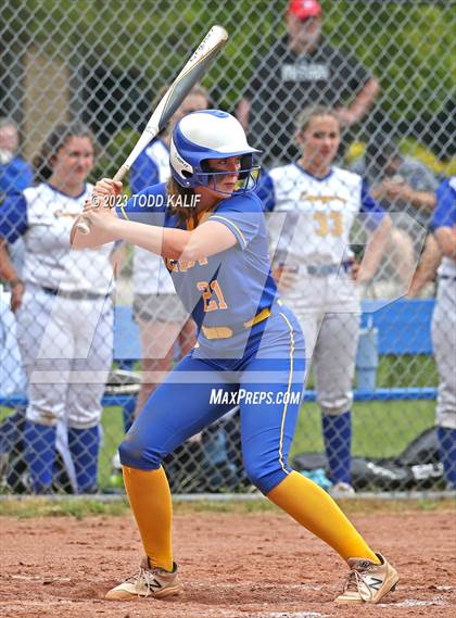 Thumbnail 3 in Mercy vs. Haddam-Killingworth (CIAC Class M Quarterfinal) photogallery.