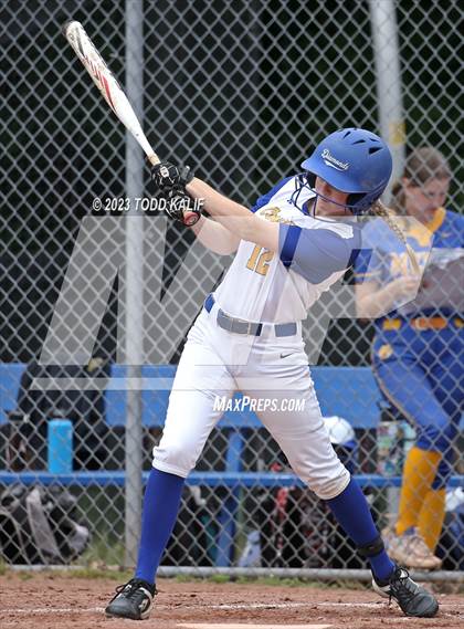 Thumbnail 3 in Mercy vs. Haddam-Killingworth (CIAC Class M Quarterfinal) photogallery.