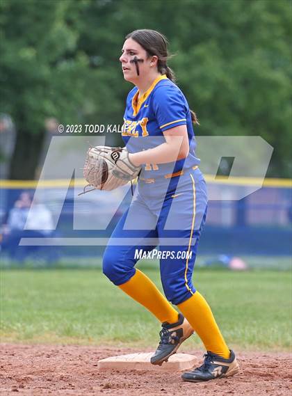Thumbnail 2 in Mercy vs. Haddam-Killingworth (CIAC Class M Quarterfinal) photogallery.