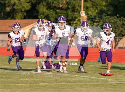 Thumbnail 2 in Early @ Comanche photogallery.