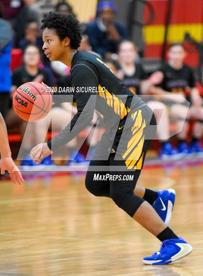 Thumbnail 1 in Buckeye @ Seton Catholic (AIA 4A Quarterfinals) photogallery.