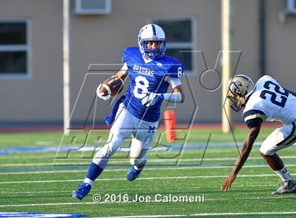 Thumbnail 1 in O'Connor @ MacArthur [Douglas] photogallery.