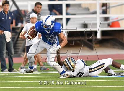 Thumbnail 2 in O'Connor @ MacArthur [Douglas] photogallery.