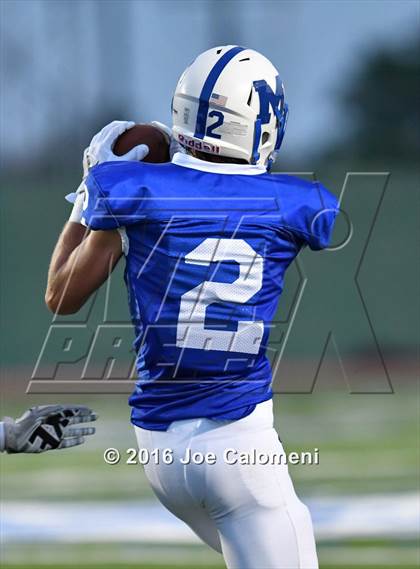 Thumbnail 2 in O'Connor @ MacArthur [Douglas] photogallery.