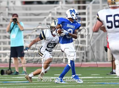 Thumbnail 2 in O'Connor @ MacArthur [Douglas] photogallery.