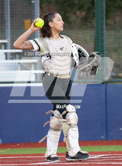 Thumbnail 2 in Abilene vs. Plano East photogallery.