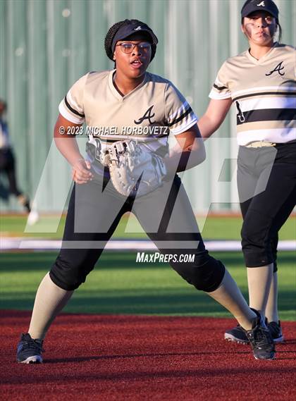 Thumbnail 1 in Abilene vs. Plano East photogallery.