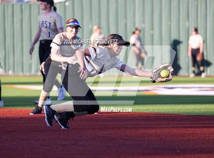 Thumbnail 2 in Abilene vs. Plano East photogallery.