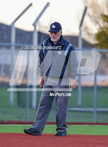 Thumbnail 1 in Abilene vs. Plano East photogallery.