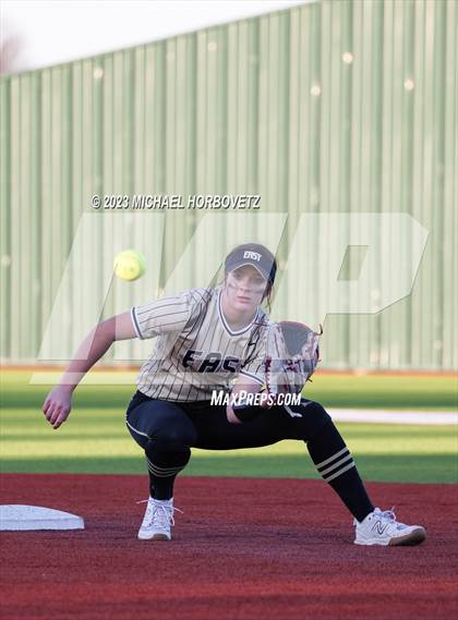 Thumbnail 2 in Abilene vs. Plano East photogallery.