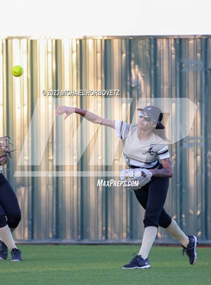 Thumbnail 3 in Abilene vs. Plano East photogallery.