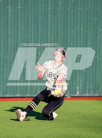 Thumbnail 2 in Abilene vs. Plano East photogallery.