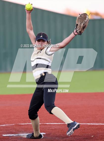 Thumbnail 1 in Abilene vs. Plano East photogallery.
