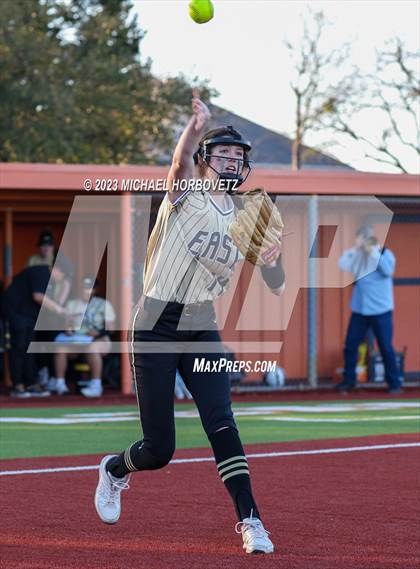 Thumbnail 2 in Abilene vs. Plano East photogallery.