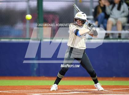 Thumbnail 1 in Abilene vs. Plano East photogallery.