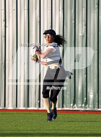 Thumbnail 3 in Abilene vs. Plano East photogallery.