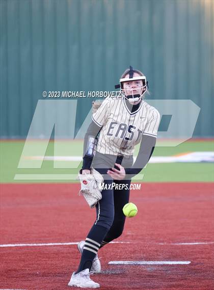 Thumbnail 3 in Abilene vs. Plano East photogallery.