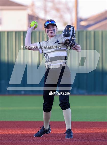Thumbnail 3 in Abilene vs. Plano East photogallery.