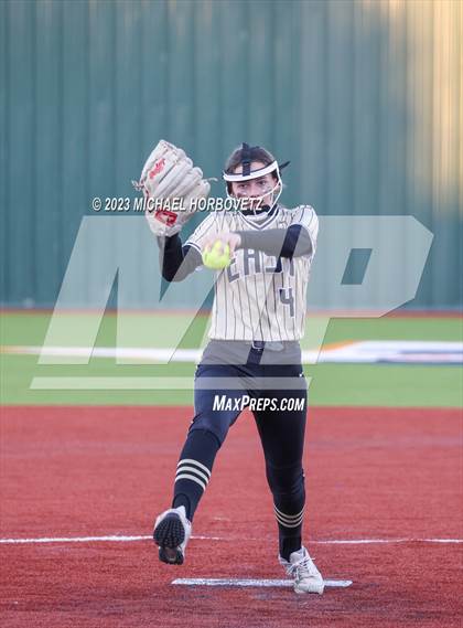 Thumbnail 2 in Abilene vs. Plano East photogallery.