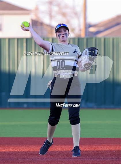 Thumbnail 1 in Abilene vs. Plano East photogallery.