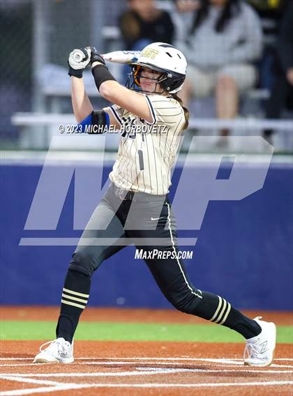 Thumbnail 1 in Abilene vs. Plano East photogallery.