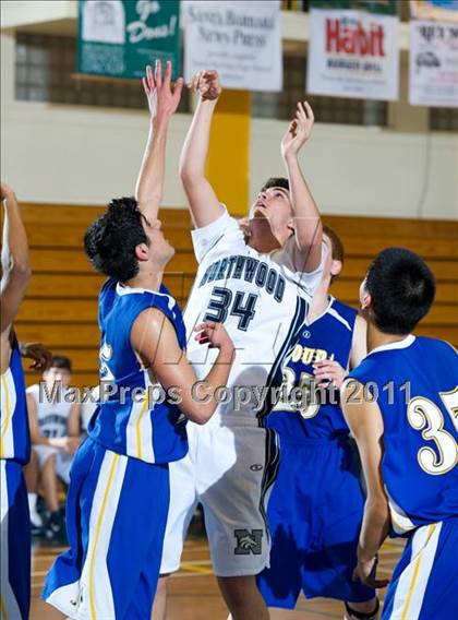 Thumbnail 1 in Agoura vs. Northwood (Santa Barbara Holiday Classic Tournament) photogallery.