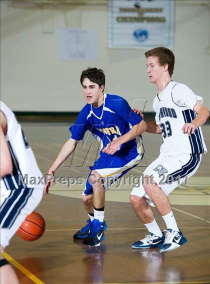 Thumbnail 3 in Agoura vs. Northwood (Santa Barbara Holiday Classic Tournament) photogallery.