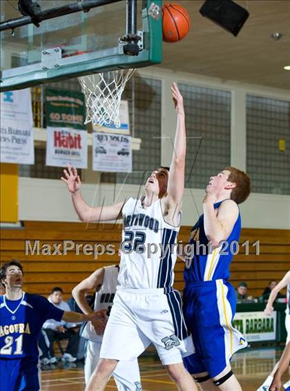 Thumbnail 2 in Agoura vs. Northwood (Santa Barbara Holiday Classic Tournament) photogallery.