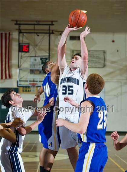 Thumbnail 3 in Agoura vs. Northwood (Santa Barbara Holiday Classic Tournament) photogallery.