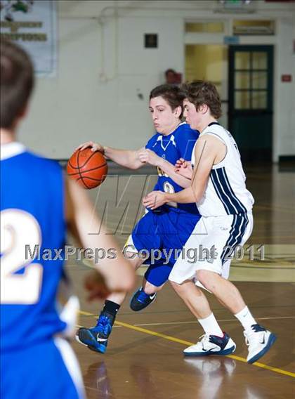Thumbnail 1 in Agoura vs. Northwood (Santa Barbara Holiday Classic Tournament) photogallery.