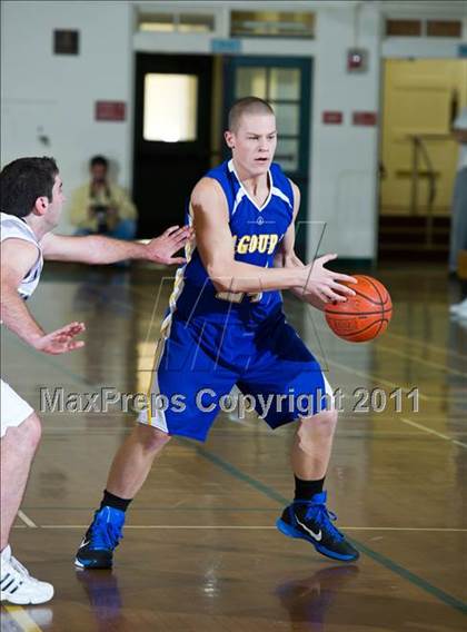 Thumbnail 1 in Agoura vs. Northwood (Santa Barbara Holiday Classic Tournament) photogallery.