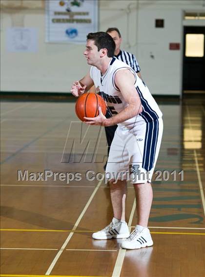 Thumbnail 1 in Agoura vs. Northwood (Santa Barbara Holiday Classic Tournament) photogallery.