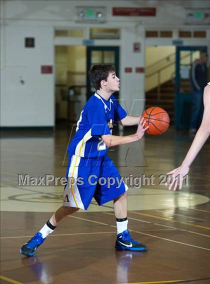 Thumbnail 3 in Agoura vs. Northwood (Santa Barbara Holiday Classic Tournament) photogallery.
