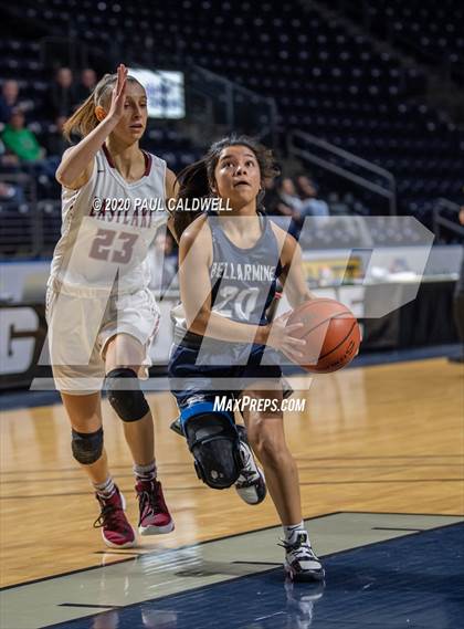 Thumbnail 2 in Eastlake vs. Bellarmine Prep (King Showcase) photogallery.